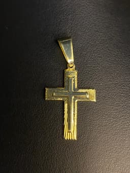 PINGENTE DE CRUCIFIXO 3.5CM.